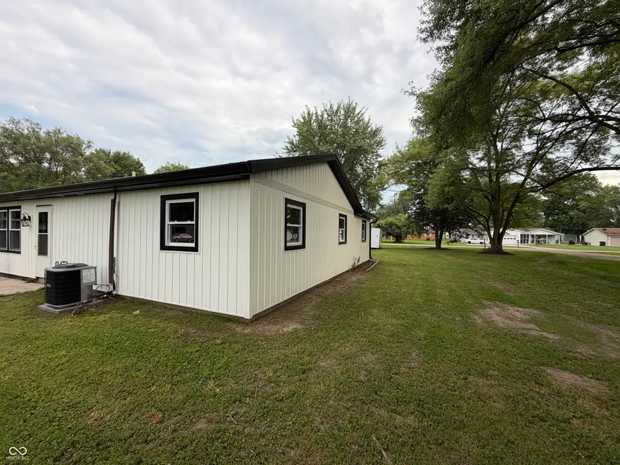 814 Earl Avenue, Middletown, IN 47356 - #3