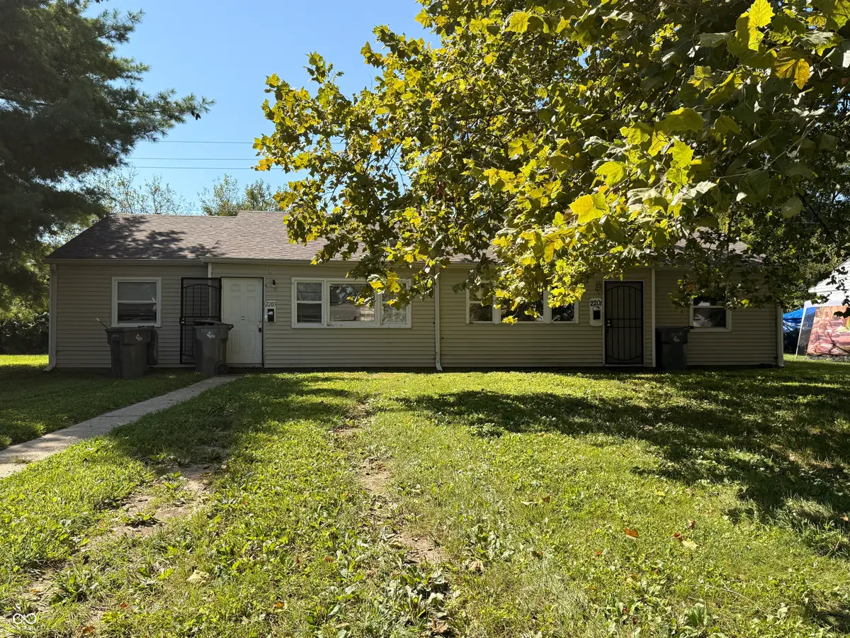 2201 Admiral Drive, Indianapolis, IN 46219 - #1
