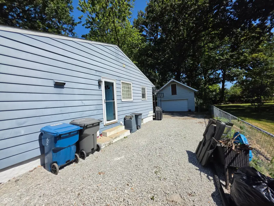 915 Belmar Avenue, Indianapolis, IN 46219 - #3