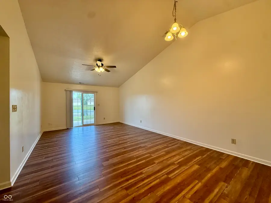320 Woodberry Drive, Danville, IN 46122 - #3