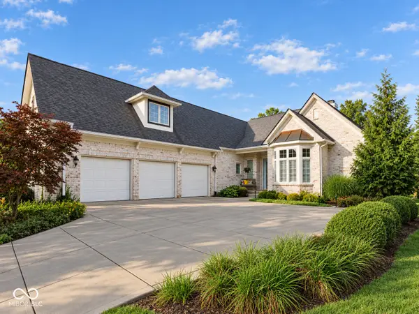 15532 Long Cove Boulevard, Carmel, IN 46033