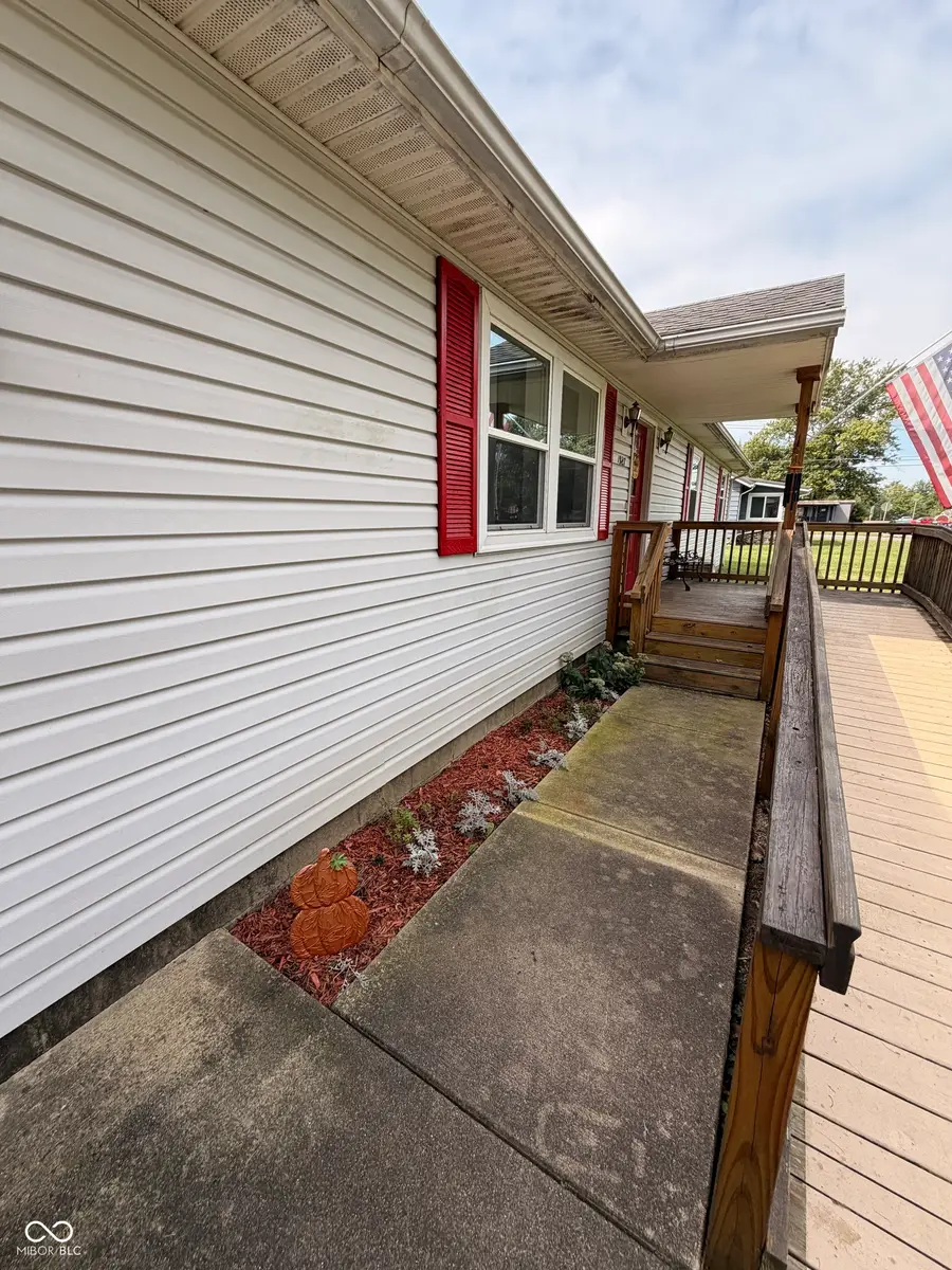 1927 W 11th Street, Marion, IN 46953 - #2