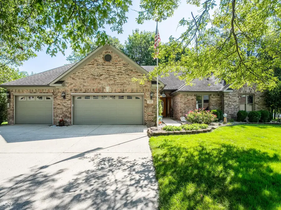 1609 Woodside Drive, Danville, IN 46122 - #2