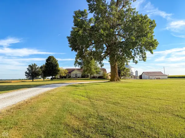 10449 W 300 S, Jamestown, IN 46147