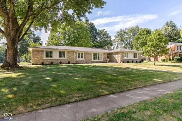 10606 E Lakeshore Drive, Carmel, IN 46033