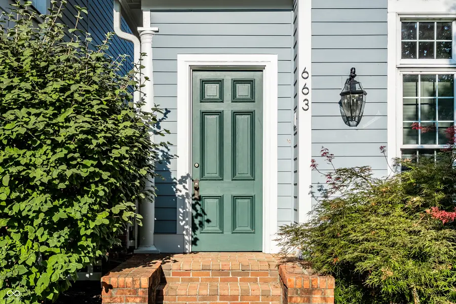 663 Ellsworth Street, Indianapolis, IN 46202 - #2