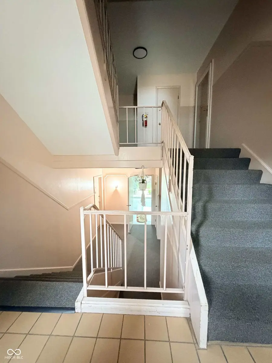 5038 Allisonville Road #B, Indianapolis, IN 46205 - #2