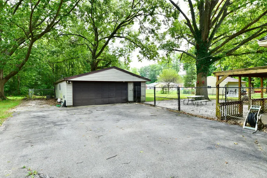 2051 N Avon, Avon, IN 46123 - #3