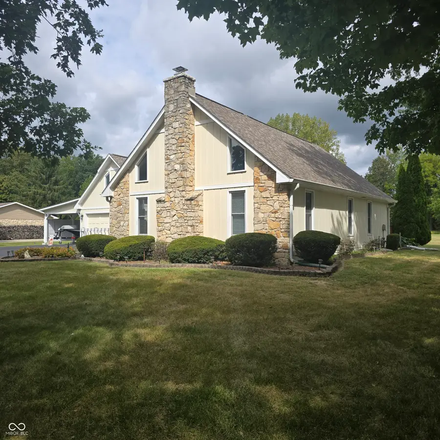 7022 W Ivy Lane, New Palestine, IN 46163 - #2