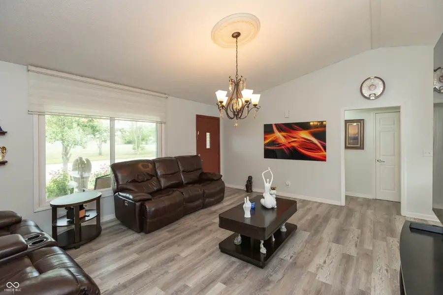 1018 Dunbar Drive, Seymour, IN 47274 - #3