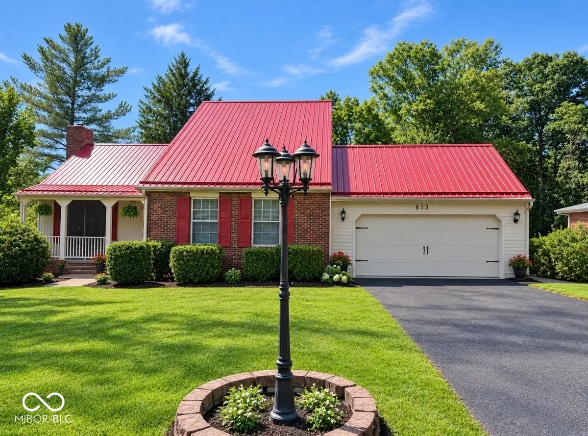 613 N Shady Lane, North Vernon, IN 47265 - #1