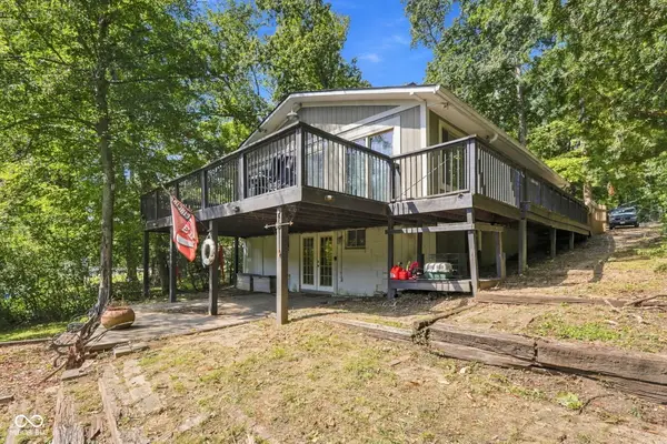 8671 S Kinman Drive, Nineveh, IN 46164