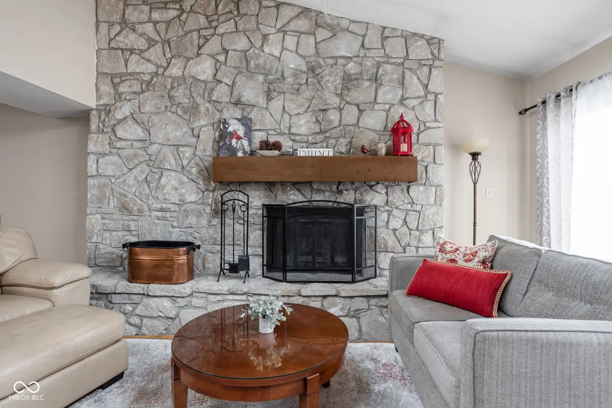 33 Dominion Drive, Zionsville, IN 46077 - #1