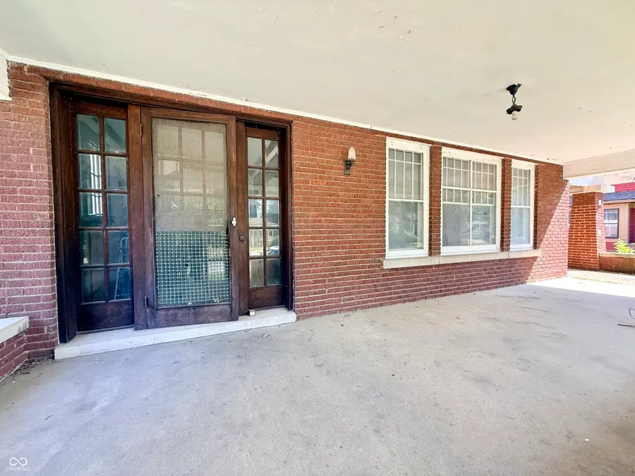 229 N Walnut Street, Ladoga, IN 47954 - #2