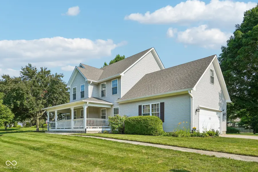 10515 Wildwood Drive, Zionsville, IN 46077 - #2