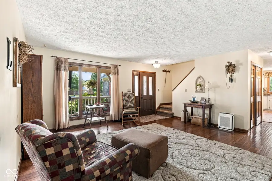 6056 Canterbury Court, Pittsboro, IN 46167 - #3