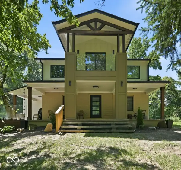 7980-7984 Royal Avenue, Zionsville, IN 46077