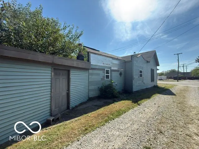 315 E 4th Street, Seymour, IN 47274 - #3