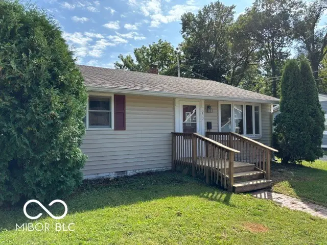 353 W Clinton Street, Danville, IN 46122 - #2