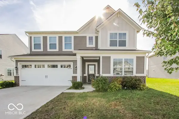 9575 Crossfield Road, Avon, IN 46123