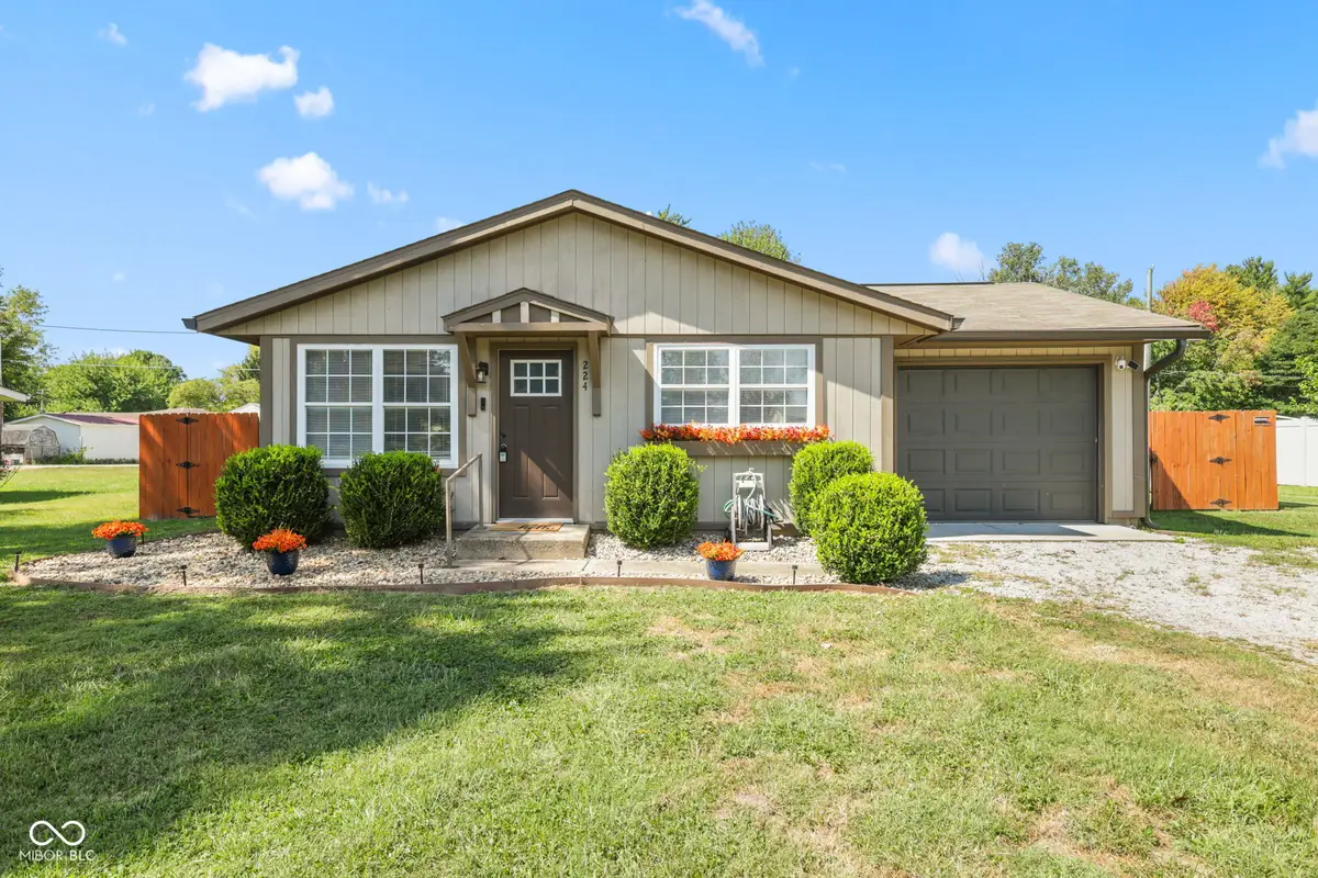 224 N Beech Street, Brazil, IN 47834 - #1