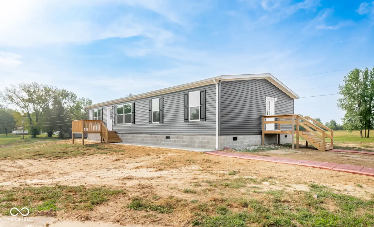 5954 N Us Hwy 31, Seymour, IN 47274 - #1