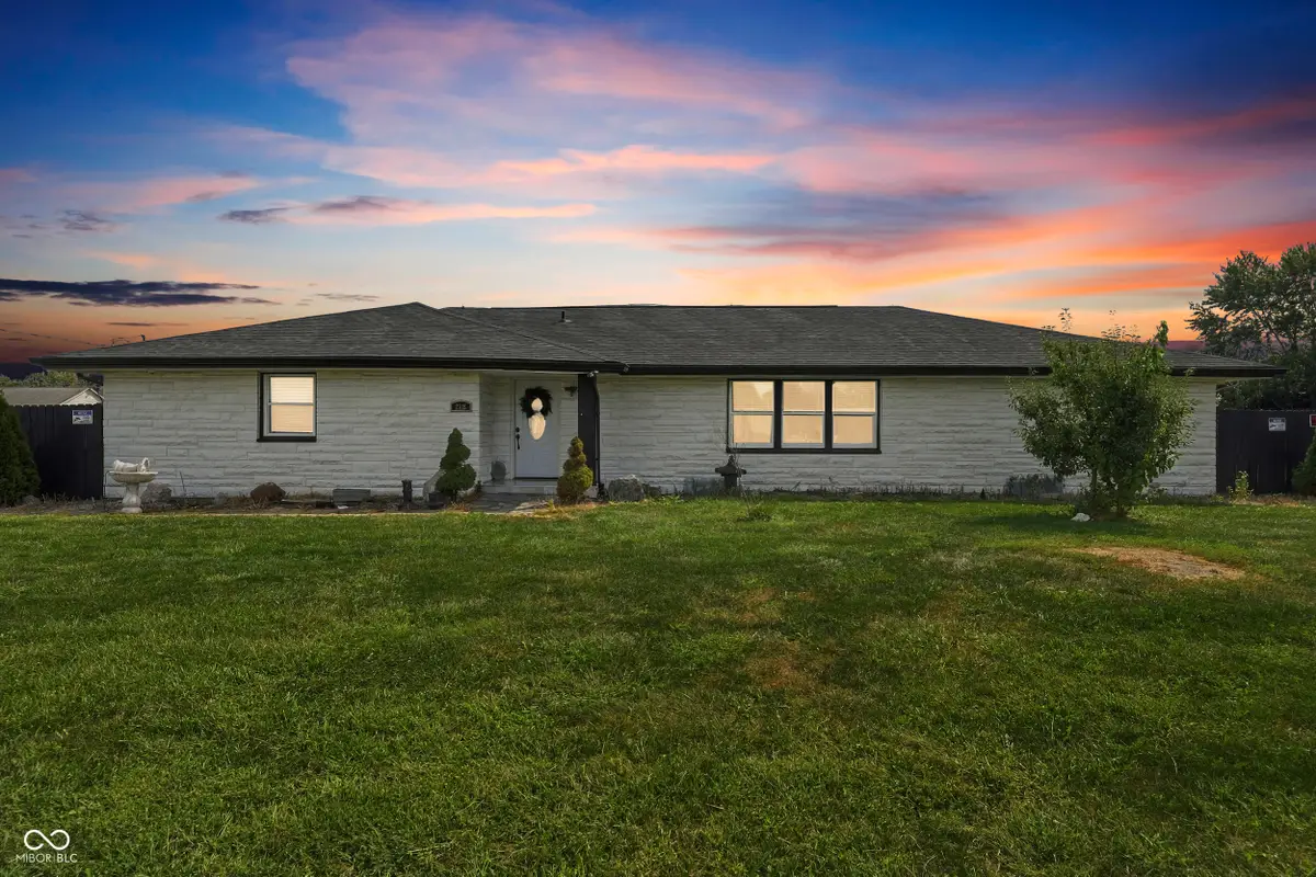 2915 N Mitthoefer Road, Indianapolis, IN 46229 - #1