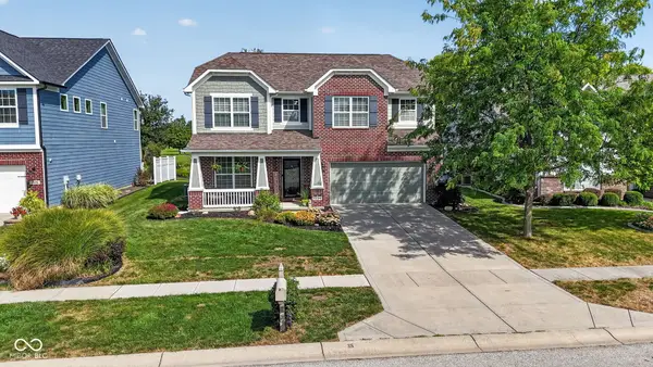 1334 Old Heritage Place, Greenwood, IN 46143