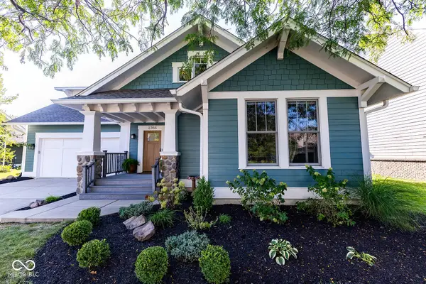 2366 Woodcreek Crossing Boulevard, Avon, IN 46123