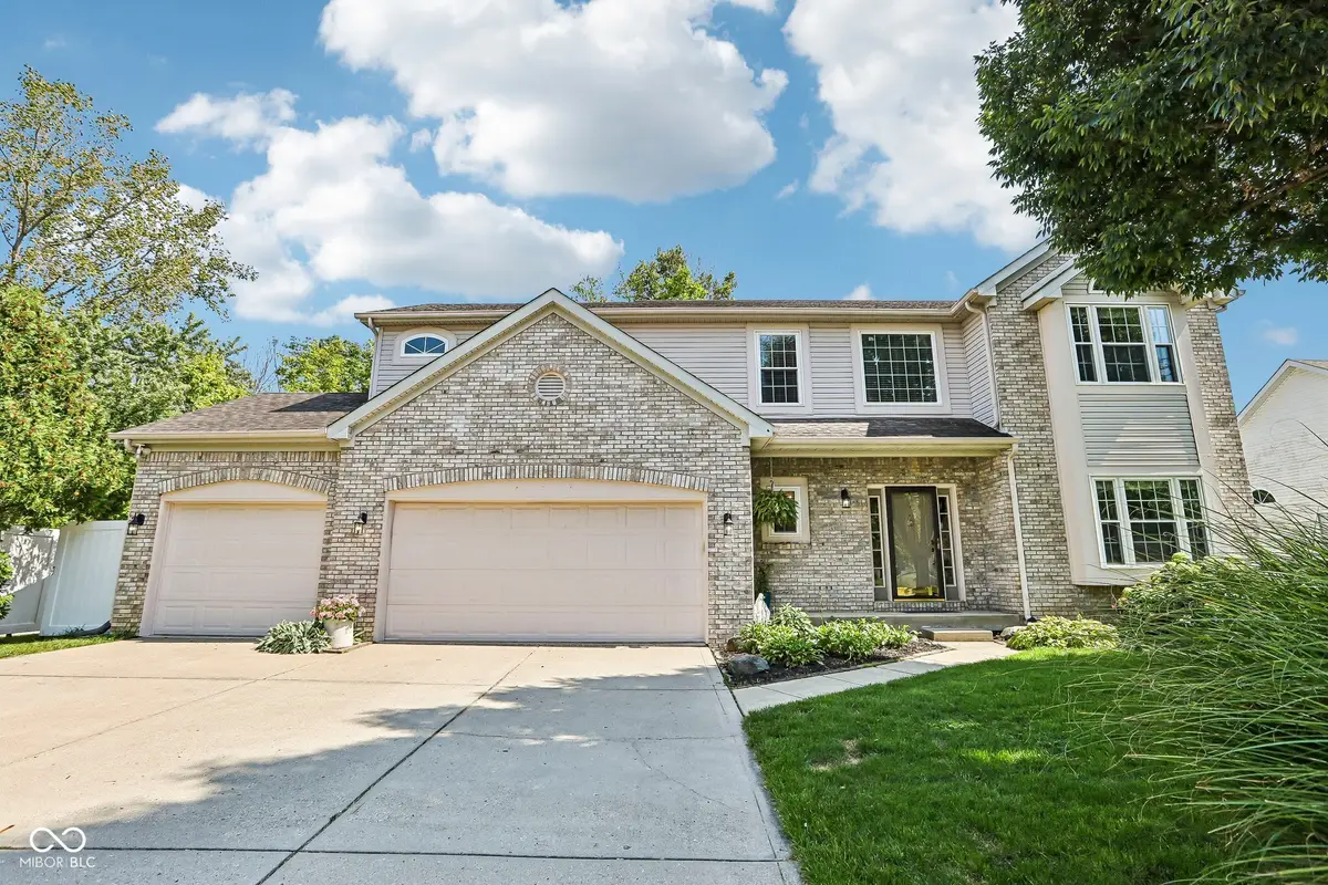 13683 Autumn Lake Overlook, Carmel, IN 46032 - #1