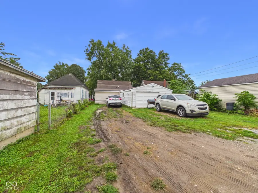 1932 Walnut Street, Anderson, IN 46016 - #3