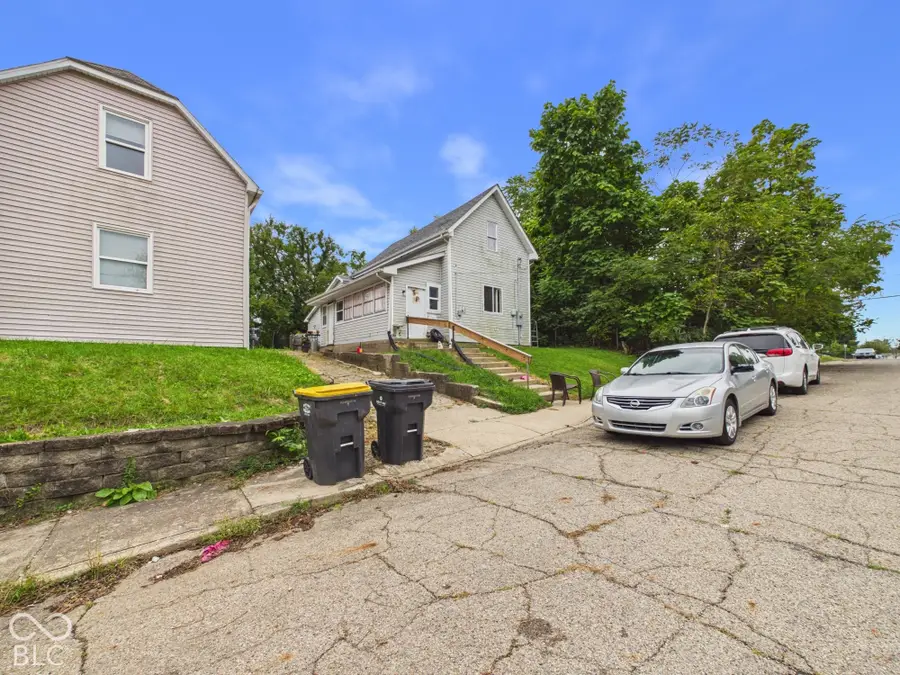 1523 W 20th Street, Anderson, IN 46016 - #2