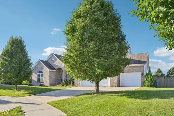 21323 Wharfdale Drive, Noblesville, IN 46062