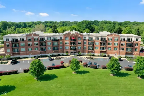 20971 Shoreline Court #215, Noblesville, IN 46062