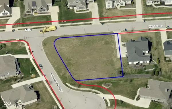 11625 Walton Crescent, Zionsville, IN 46077