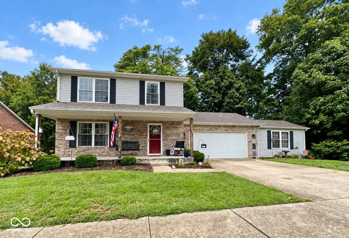 894 Lincoln Heights Drive, Martinsville, IN 46151 - #1