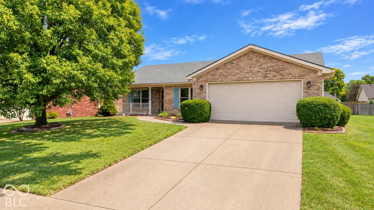 3510 Teal Way, Jeffersonville, IN 47130 - #1