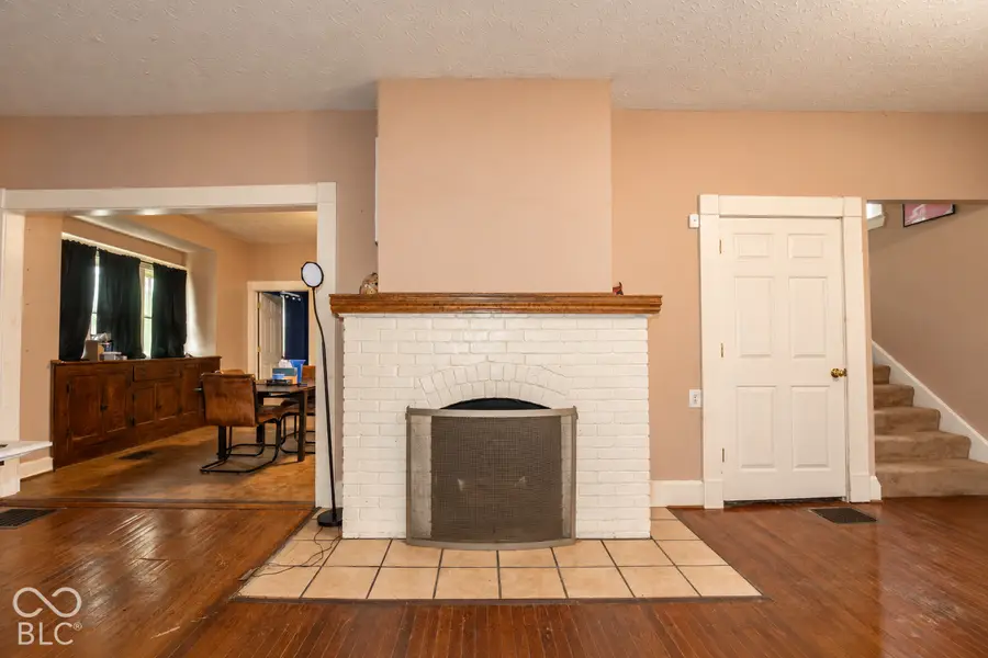 3021 E Bradbury Avenue, Indianapolis, IN 46203 - #3