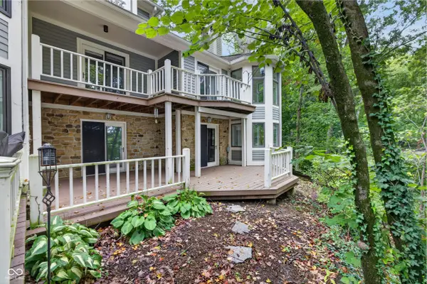 8169 Upper Bay Lane, Indianapolis, IN 46236