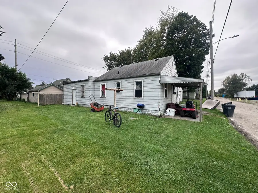 1305 E 26th Street, Anderson, IN 46016 - #2