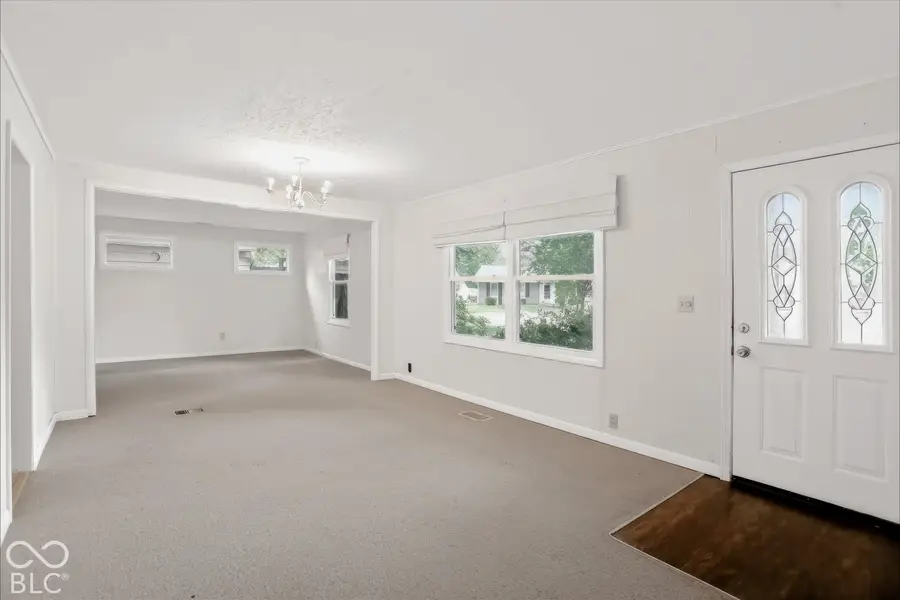 530 Eagleview Court, Zionsville, IN 46077 - #2