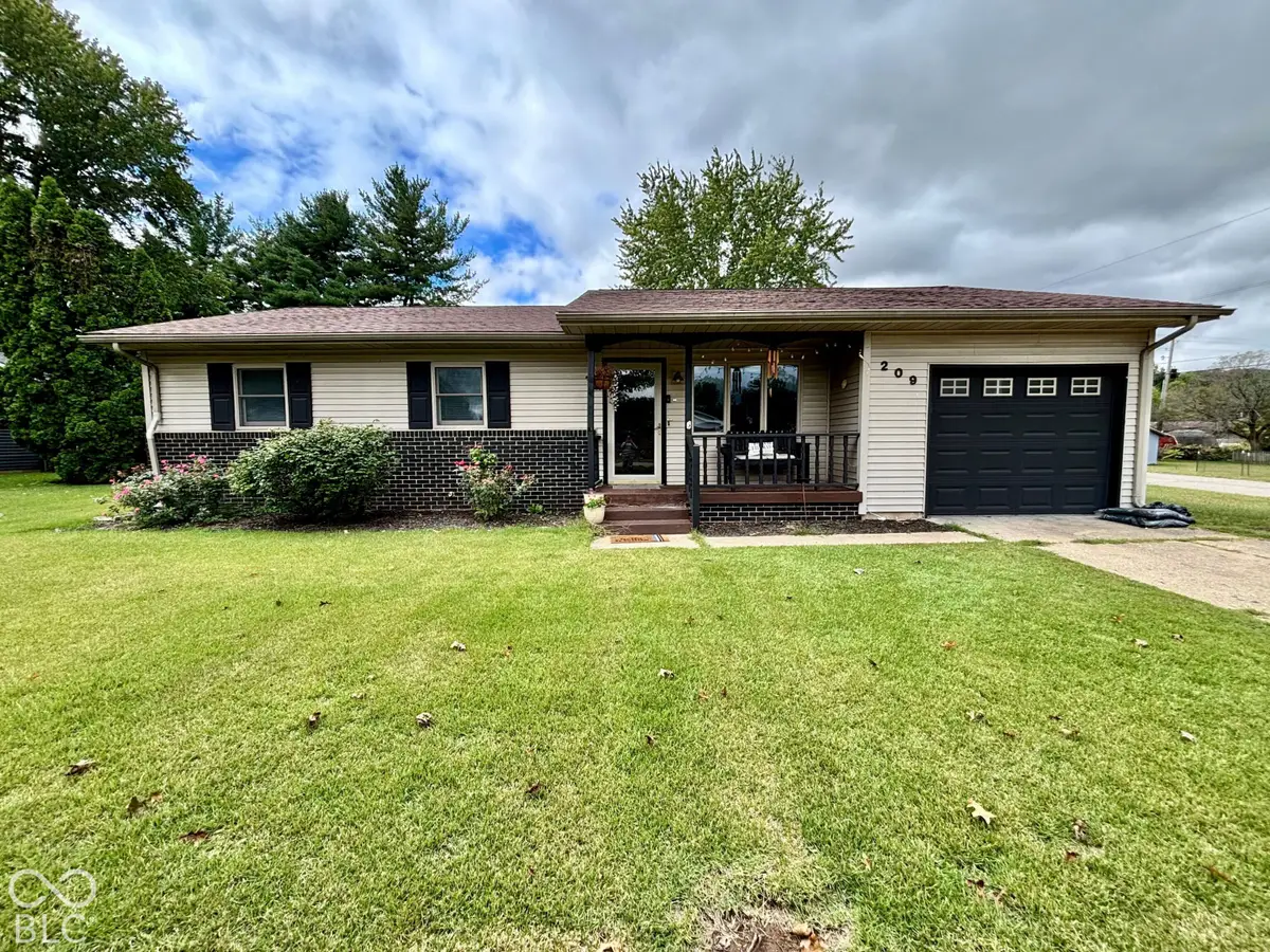 209 N Gilbert Street, Clinton, IN 47842 - #1