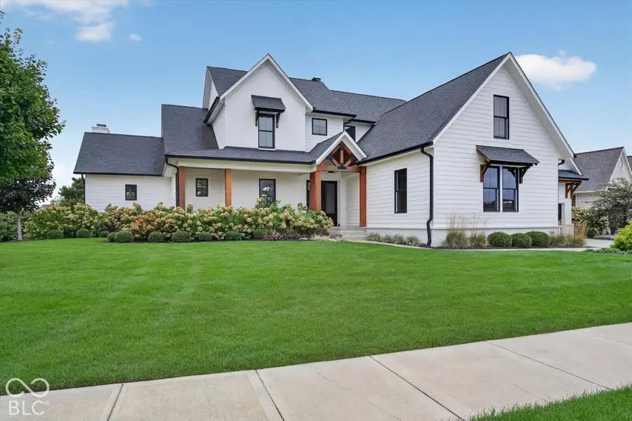 685 Old Ashbury Road, Westfield, IN 46074 - #2