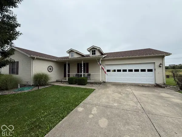 3433 Charlton Drive, Anderson, IN 46012