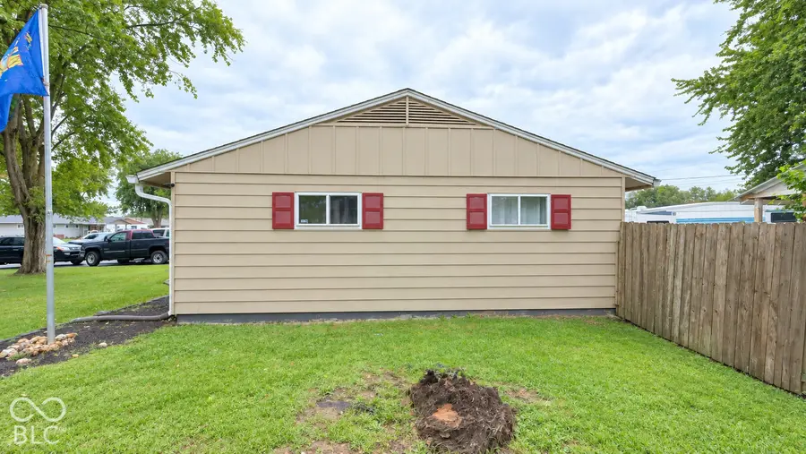 4051 Standish Drive, Indianapolis, IN 46221 - #2