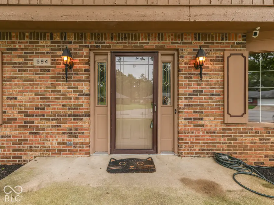 594 Watterson Court, Indianapolis, IN 46217 - #3