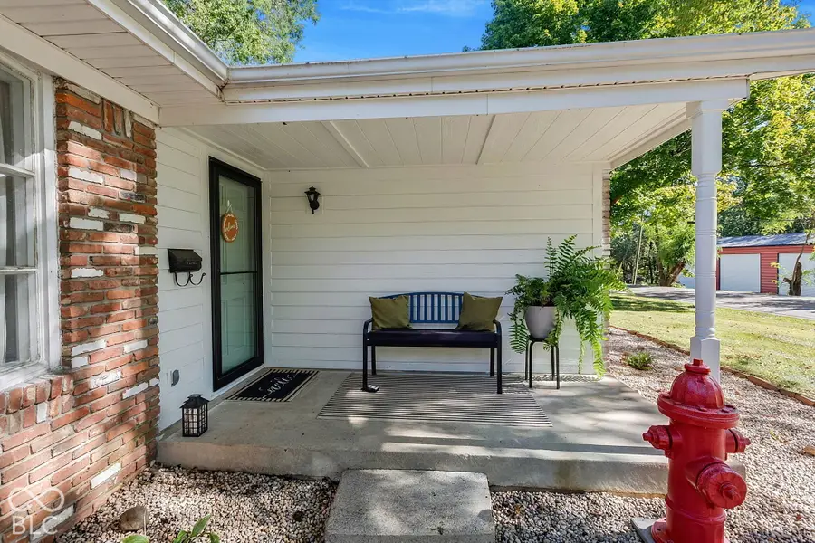 540 Greensboro Avenue, Knightstown, IN 46148 - #2