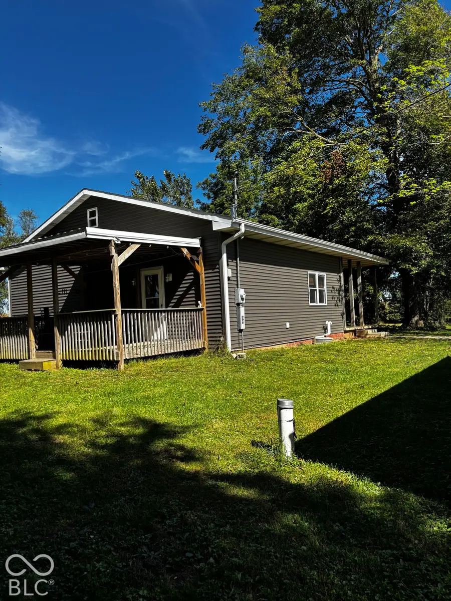 460 N 800 E, Waynetown, IN 47990 - #2