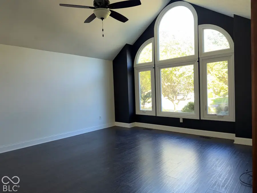 3811 Oriole Drive, Columbus, IN 47203 - #3