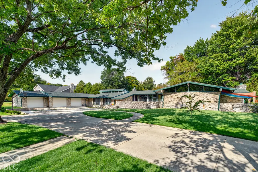 2112 W Sun Valley Parkway, Muncie, IN 47303 - #3